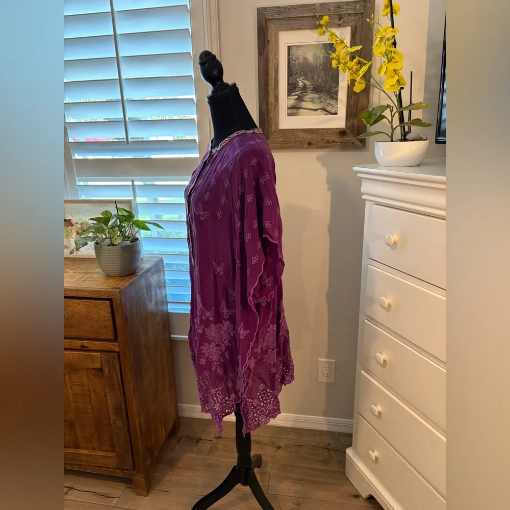 Johnny Was
FIYORI TUNIC, 1X - Picture 5 of 11